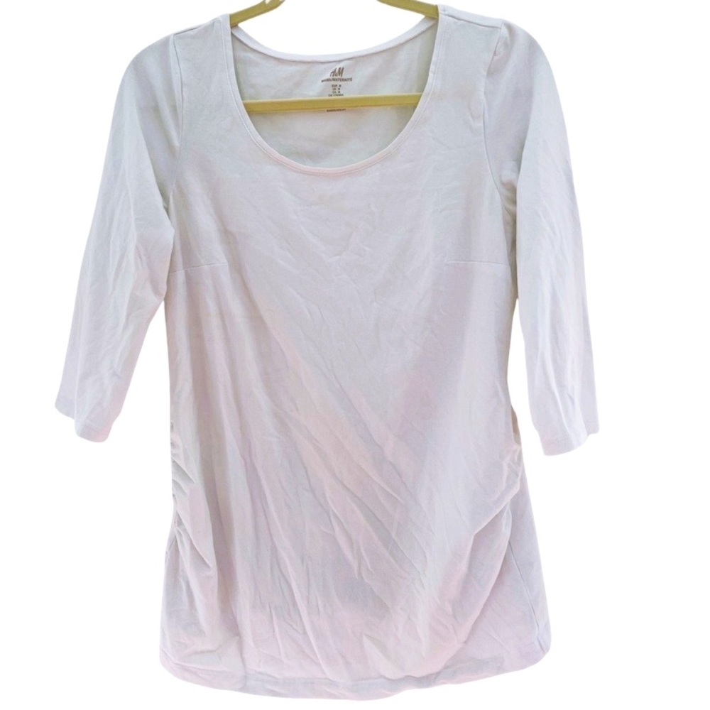 Size: M Maternity White 3/4 Sleeve Stretch Shirt